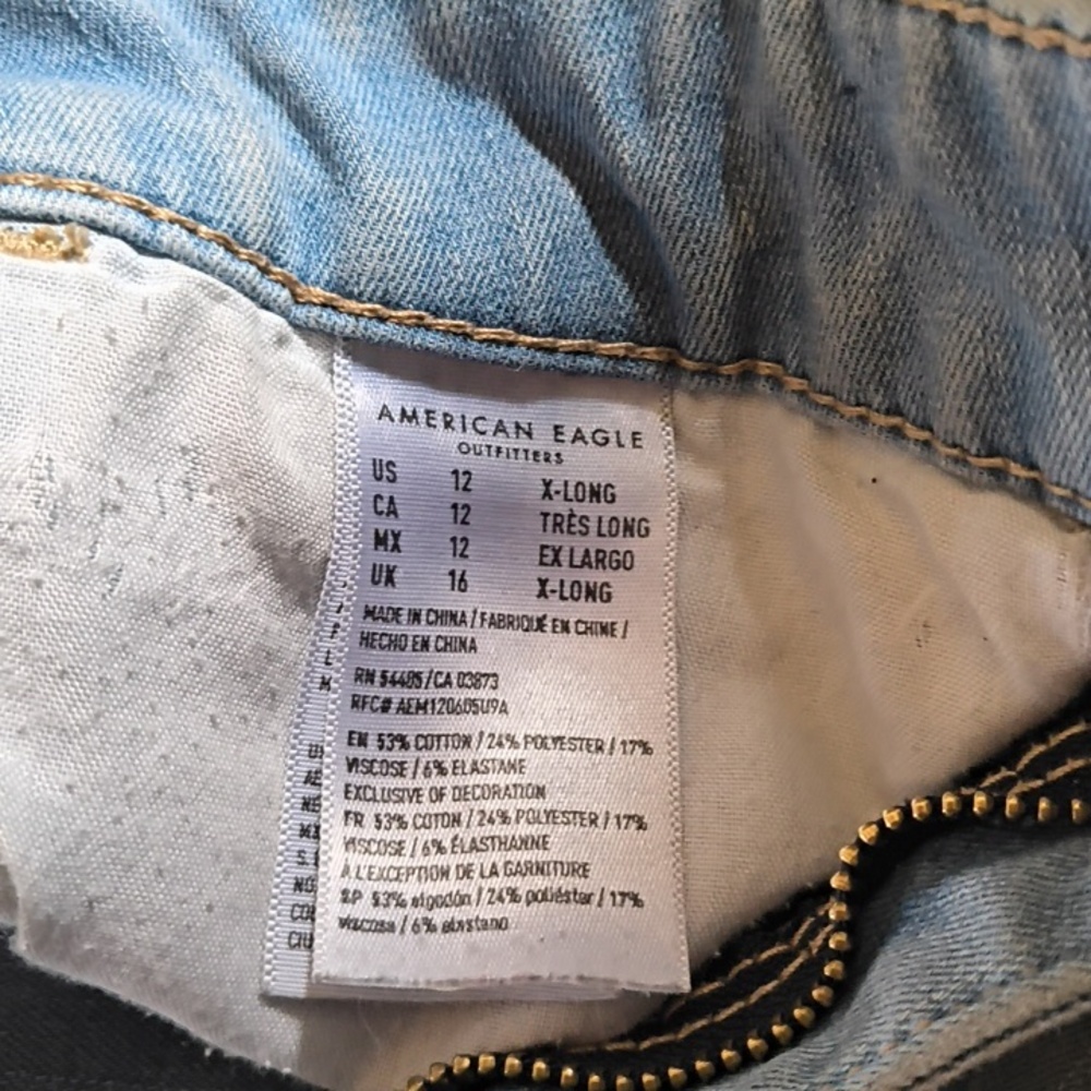 American Eagle Outfitters Sky Blue Denim Jeans - Picture 3 of 4